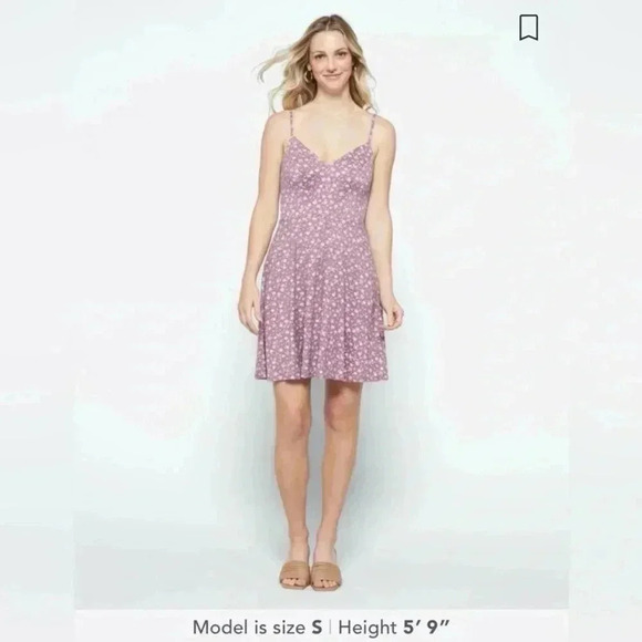 nine britton Dresses & Skirts - Nine Britton Jayde Knit Back Detail Dress size Medium, BNWT